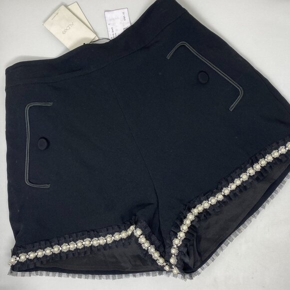 Alexis Kendrick Black Pearls Shorts Medium NWT - Picture 1 of 6